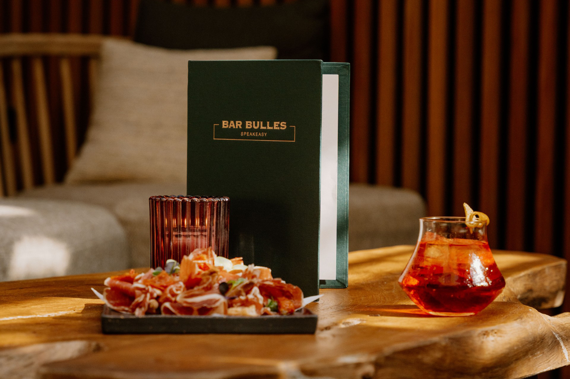 Bar Bulles, speakeasy in Brugge